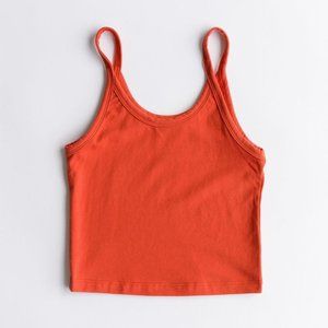ARQ crop tank cadmium, size small